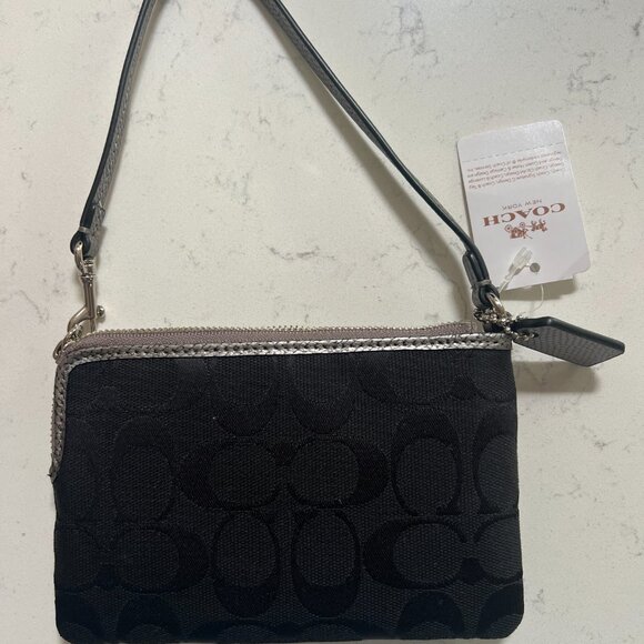 Vintage Coach Black Monogram Wristlet - Picture 2 of 2